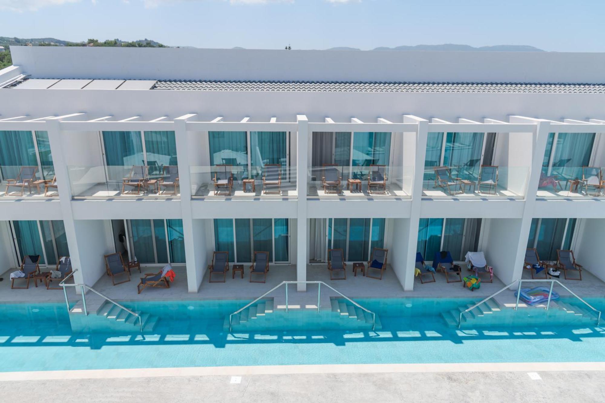 Mirage Bleu Hotel Tragaki Exterior foto